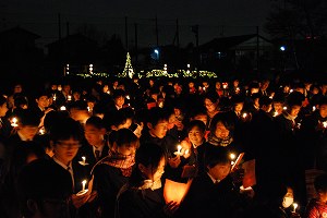 2010点火式ローソクに火をともしました。
