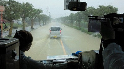 大雨の中を移動中