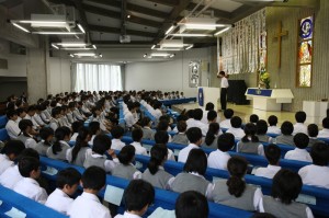 中学　弁論大会開催