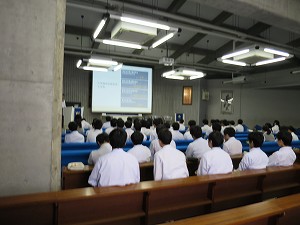 高校３年対象大学説明会開催