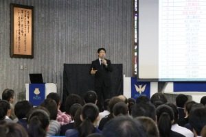 11月9日高校第3回学校説明会を行ないます。