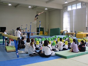 聖望学園元加治幼稚園の園児が来校しました！